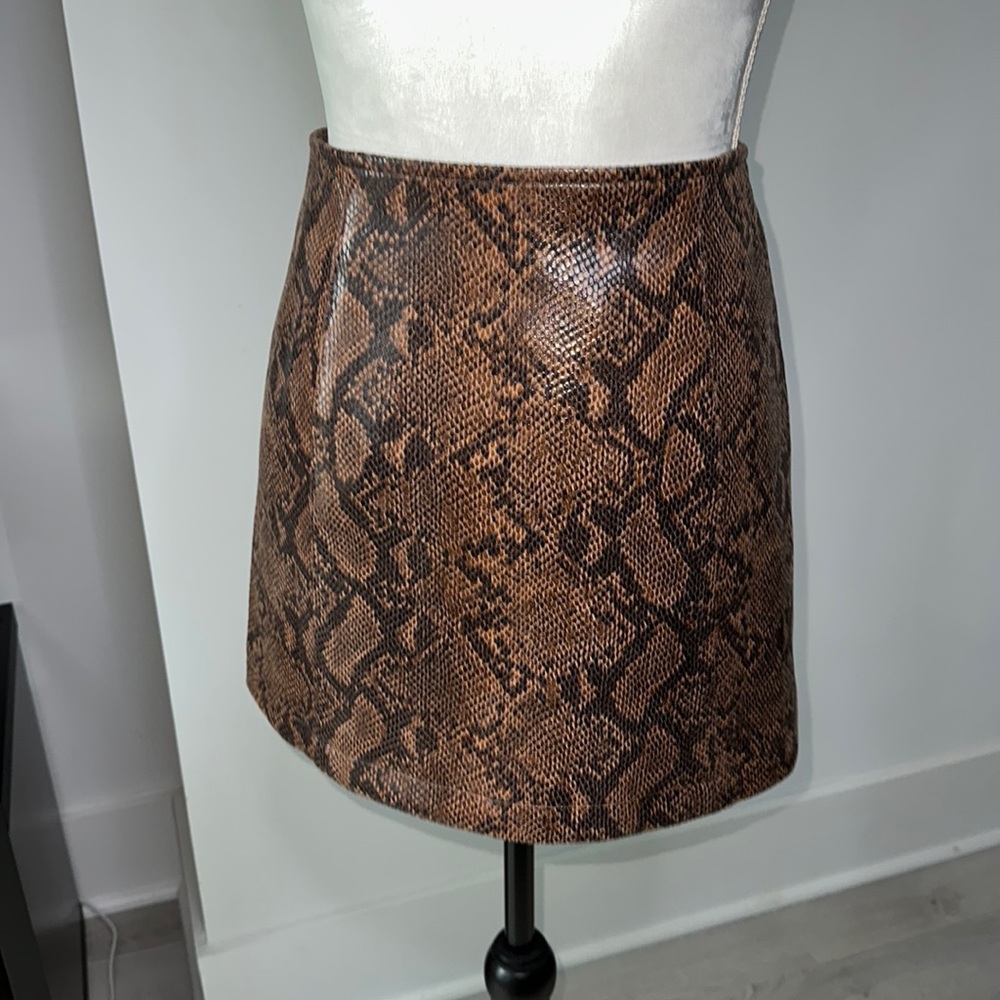 Python Print Skirt - Picture 6 of 8